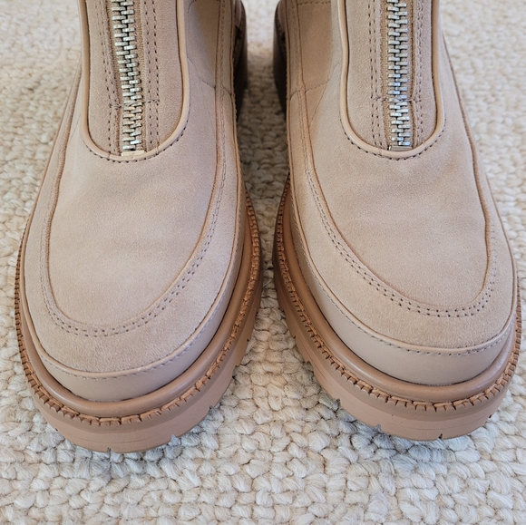 Sam Edelman Leone Leather Lug Chunky Sole Chelsea Boots Size 8.5M Suede. - Picture 3 of 13